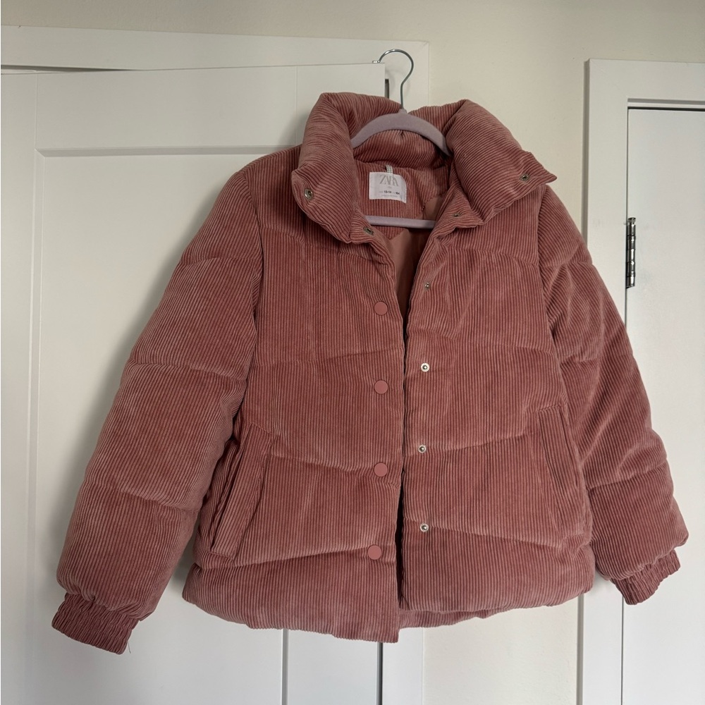 Zara Pink Puffer Jacket with Collared Neckline